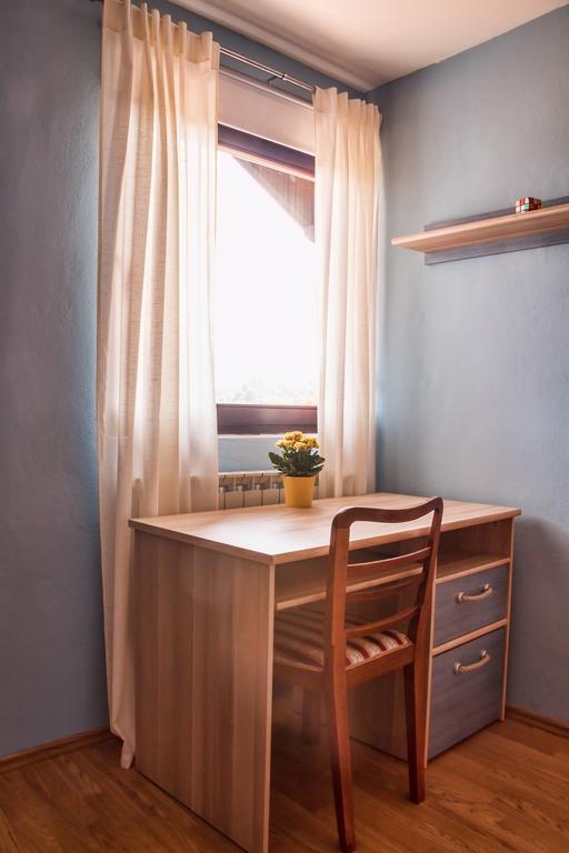 Apartment Silvia スルニュ 部屋 写真